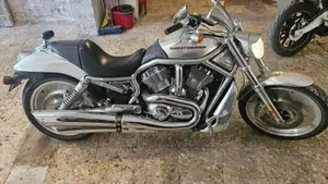 Harley-Davidson 1130 V-Rod (2006) - VRSCA  (4)