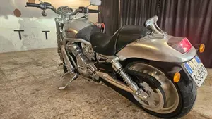Harley-Davidson 1130 V-Rod (2006) - VRSCA  (6)