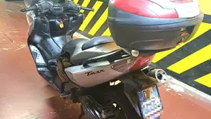 Yamaha T-Max 500 (2008 - 12)  (8)