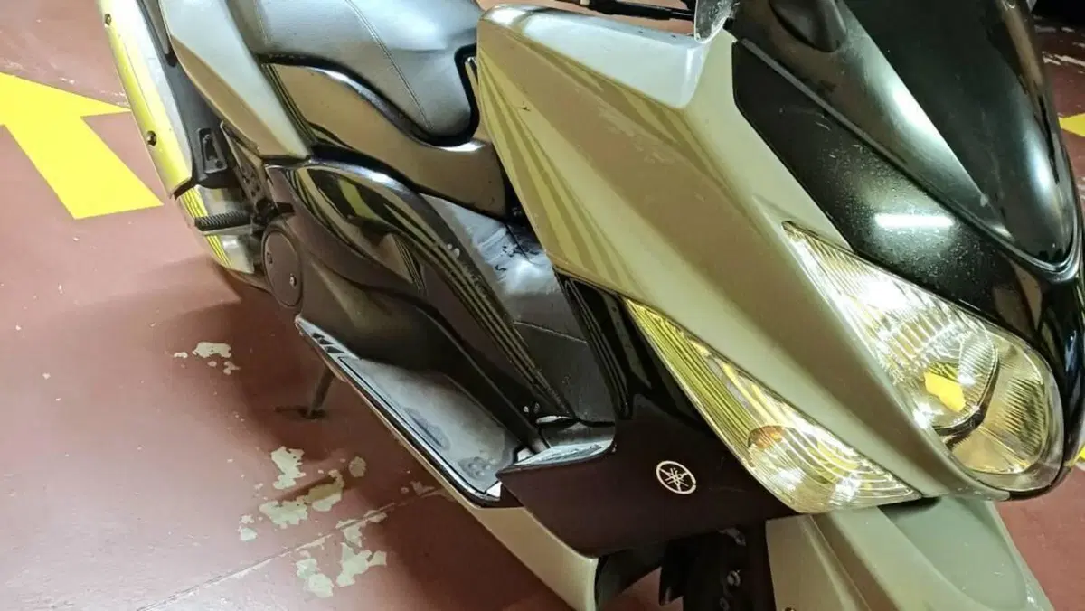 Yamaha T-Max 500 (2008 - 12)  (10)