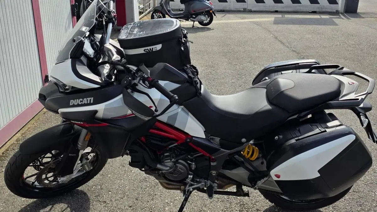 Ducati Multistrada 950 S (2021) 