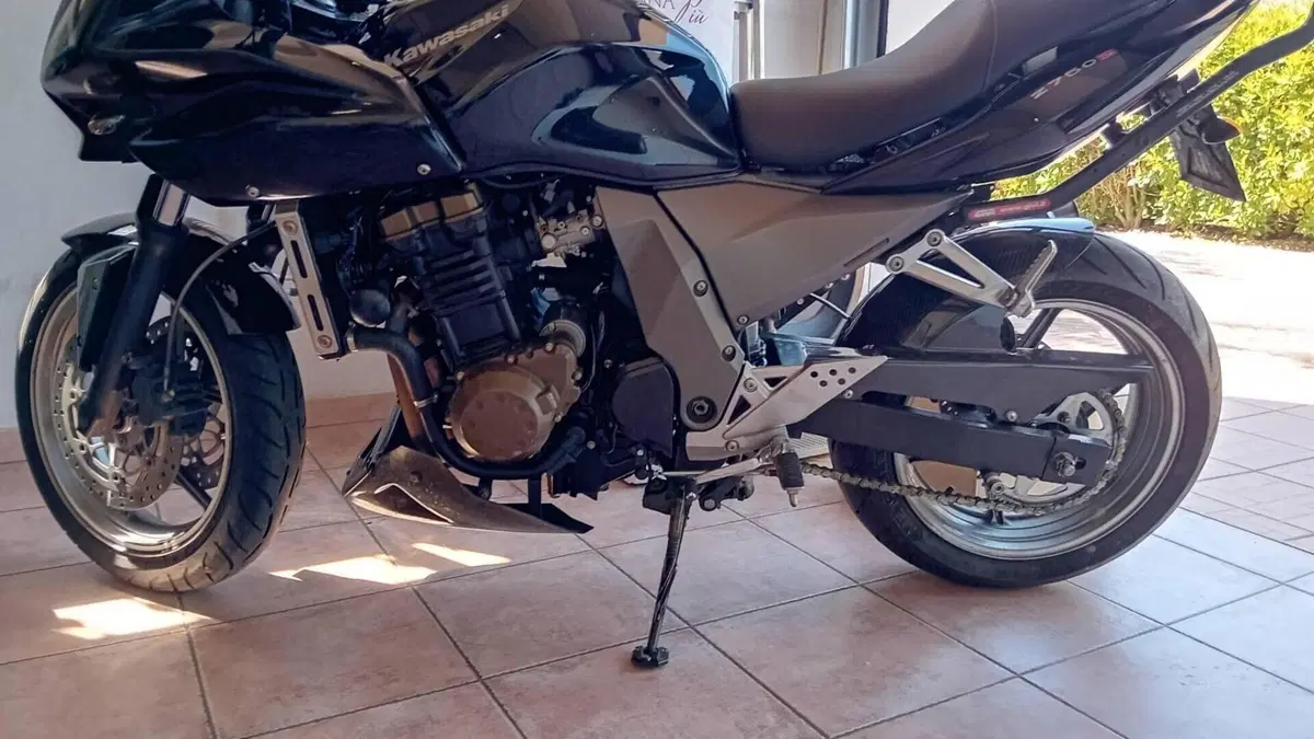 Kawasaki Z 750 S  (2)