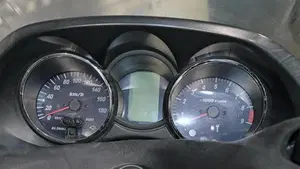Yamaha Majesty 400 (2004 - 08)  (4)