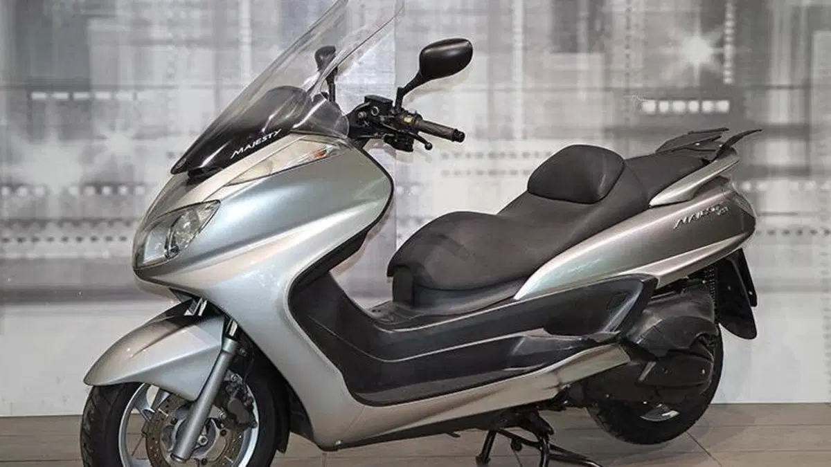 Yamaha Majesty 400 (2004 - 08)  (5)