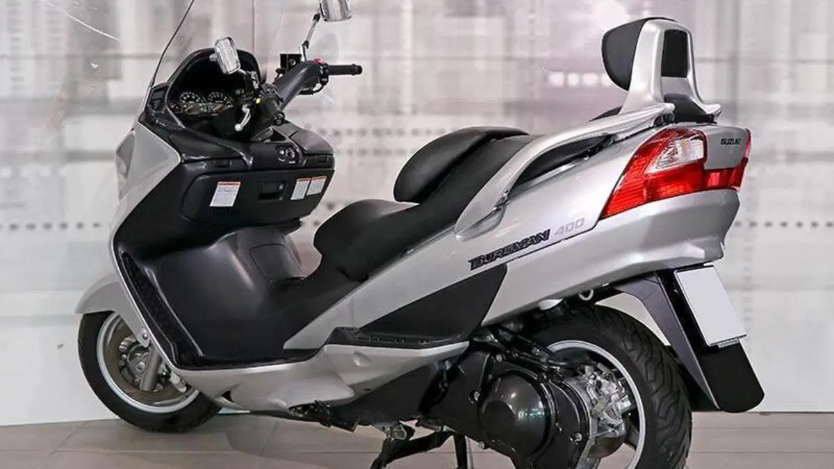 Suzuki Burgman AN 400 i.e. (2004 - 05)  (2)