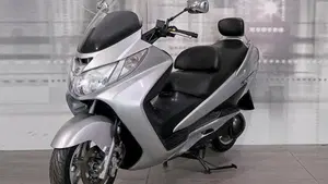 Suzuki Burgman AN 400 i.e. (2004 - 05)  (7)