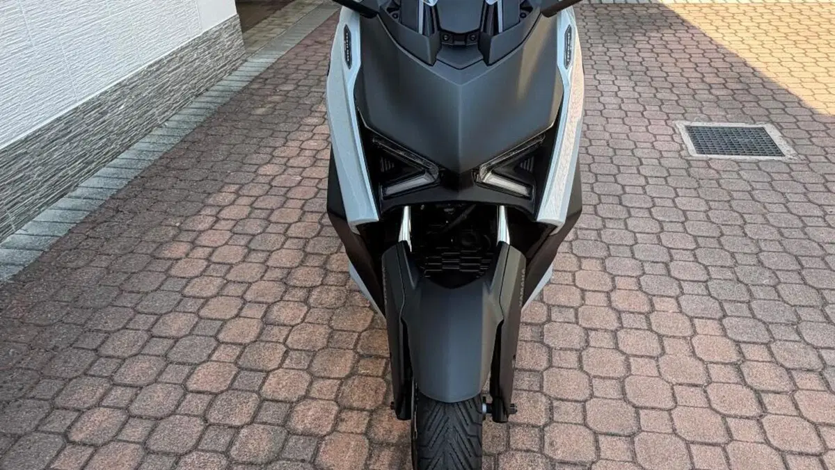 Yamaha X-Max 300 Tech Max+ (2025 - 26) 