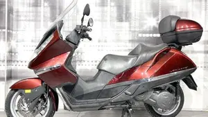 Aprilia Atlantic 500 (2001 - 02)  (7)