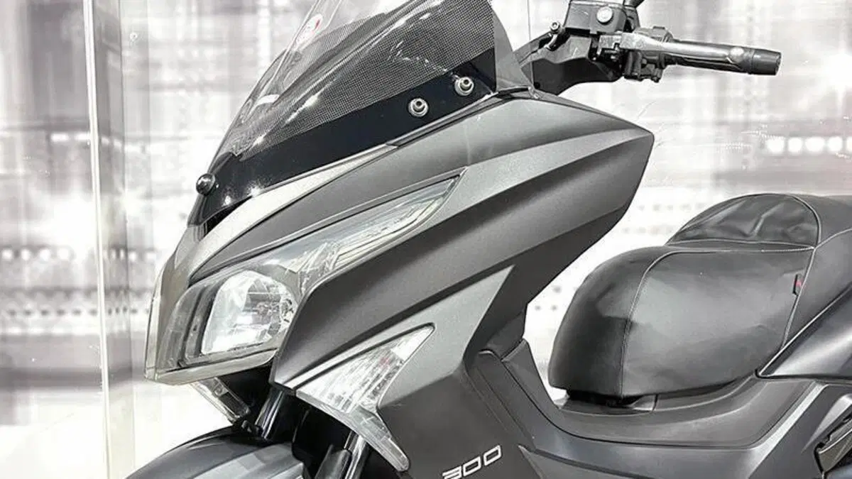 Kymco X-Town 300i ABS (2016 - 20)  (4)