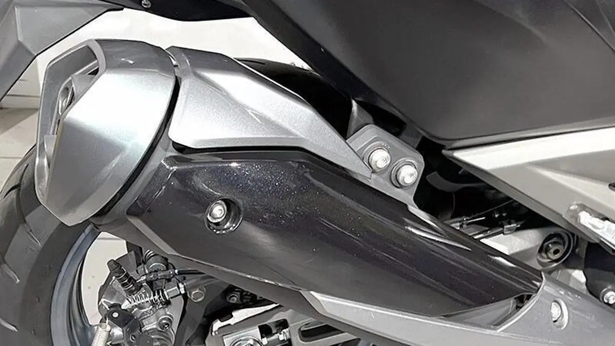 Kymco AK 550 ETS (2021 - 26)  (5)