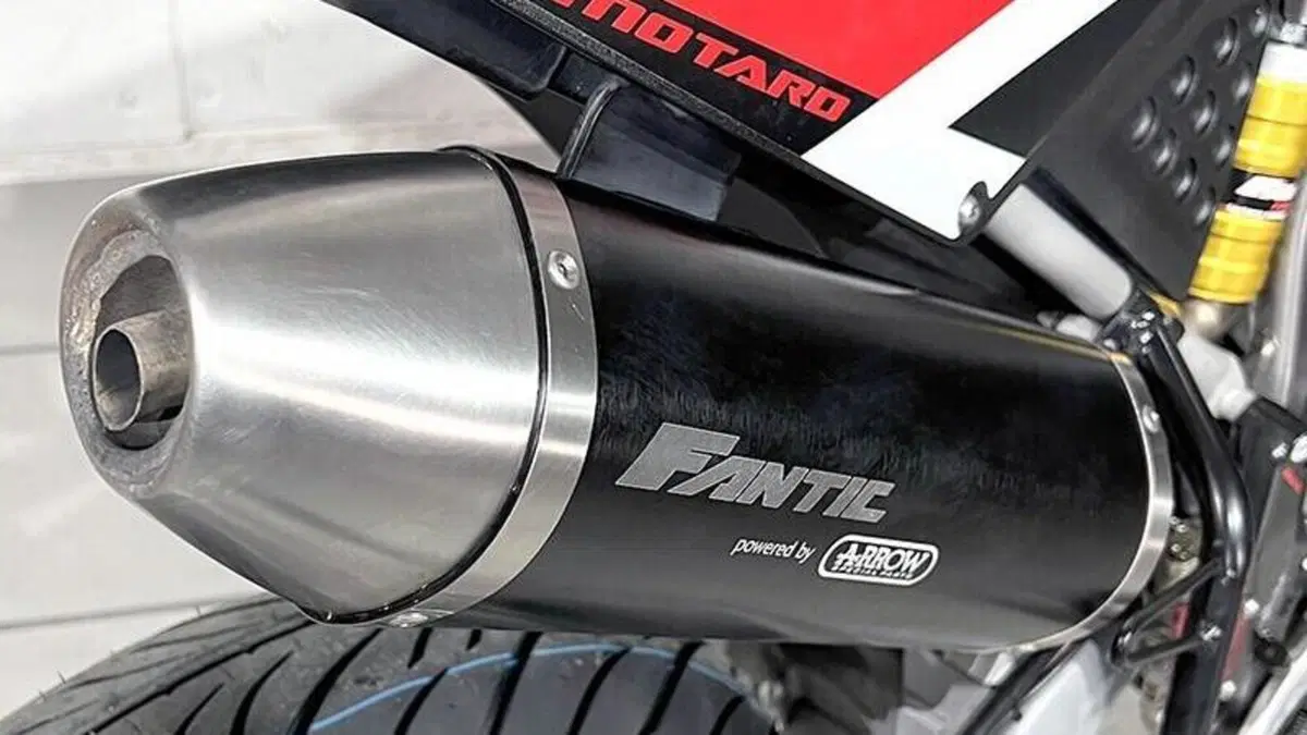 Fantic Motor XMF 125 Motard Competition 4t (2021 - 22)  (3)