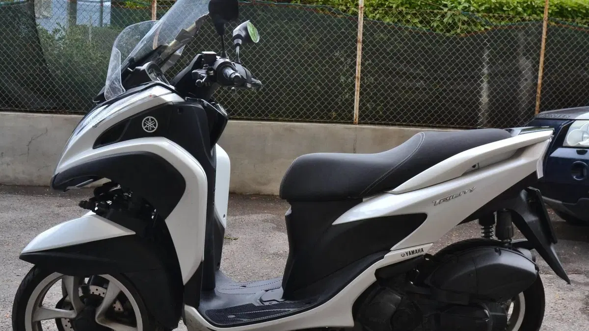 Yamaha Tricity 125 (2014 - 17)  (7)