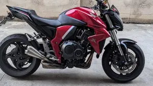 Honda CB 1000 R (2008 - 10)  (2)