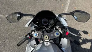 Suzuki GSX R 600 (2008 - 10)  (14)