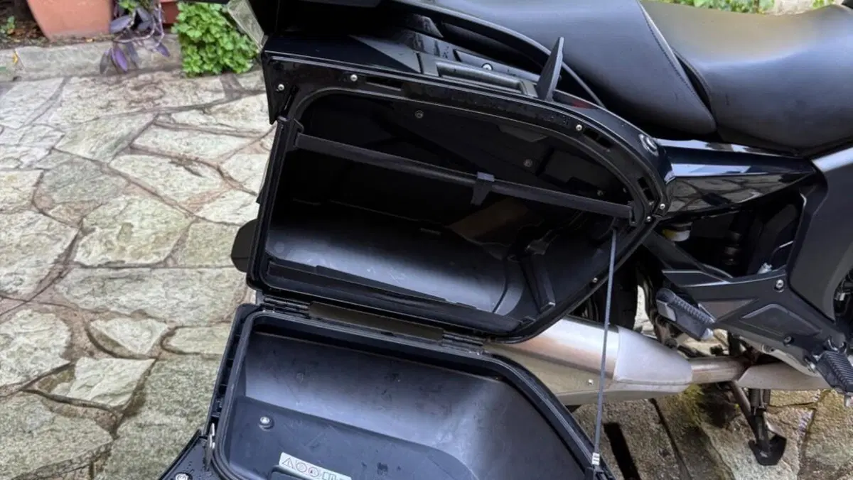 Bmw K 1600 GT (2022 - 27)  (12)