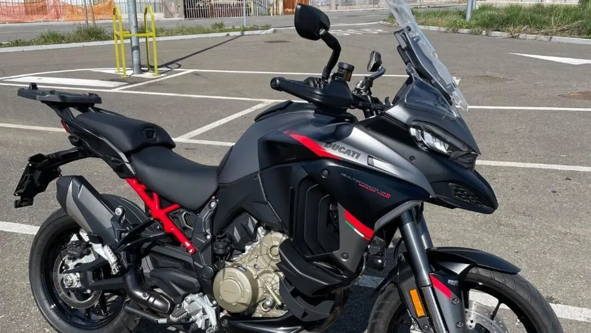 Ducati Multistrada V4 S Grand Tour (2024)  (6)