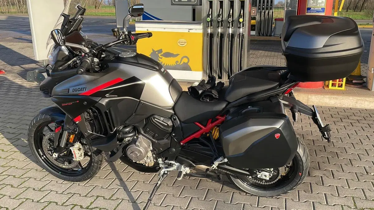 Ducati Multistrada V4 S Grand Tour (2024)  (3)