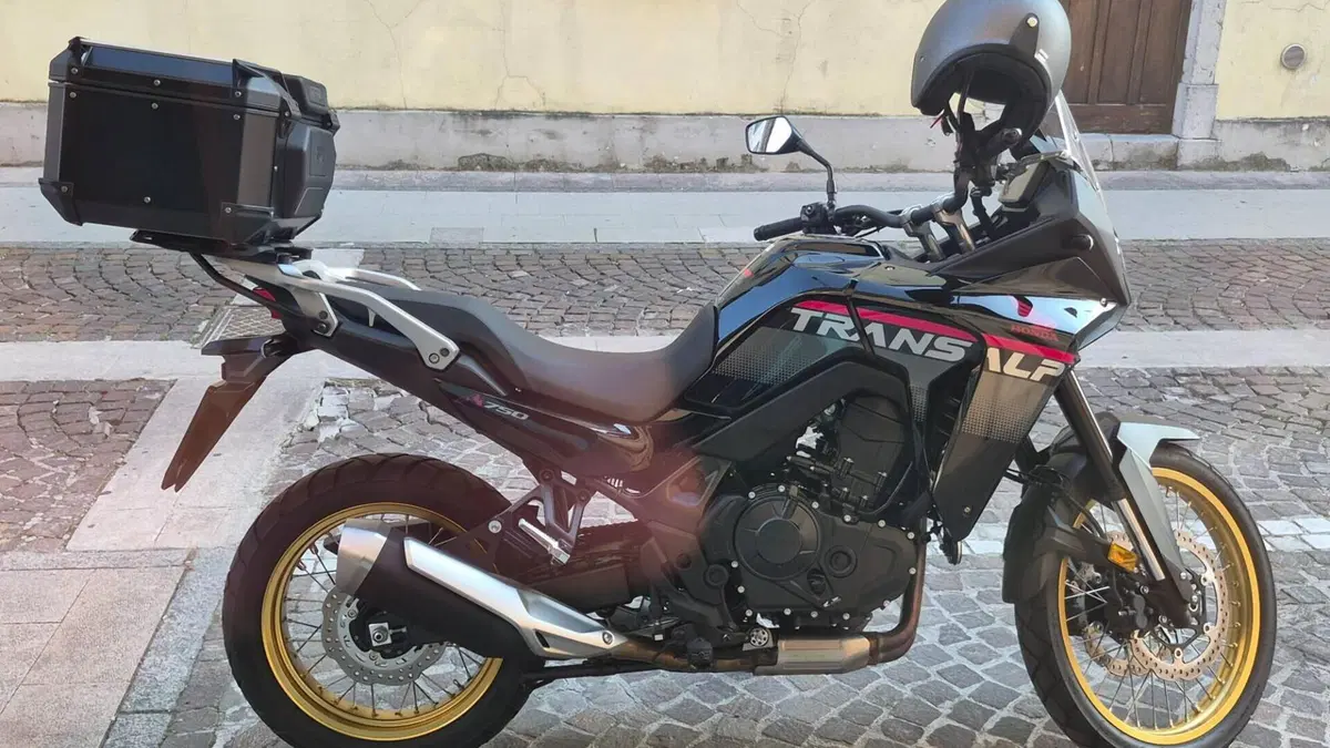 Honda Transalp XL750 (2025)  (2)
