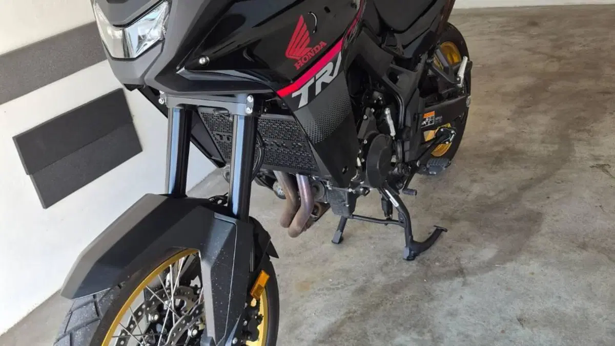 Honda Transalp XL750 (2025)  (3)