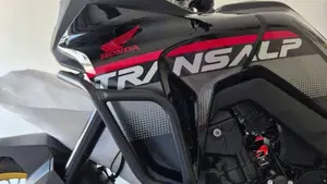 Honda Transalp XL750 (2025)  (4)