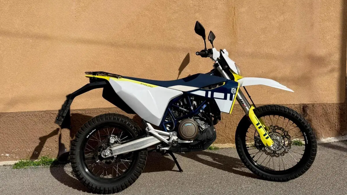 Husqvarna 701 Enduro (2023 - 25)  (3)