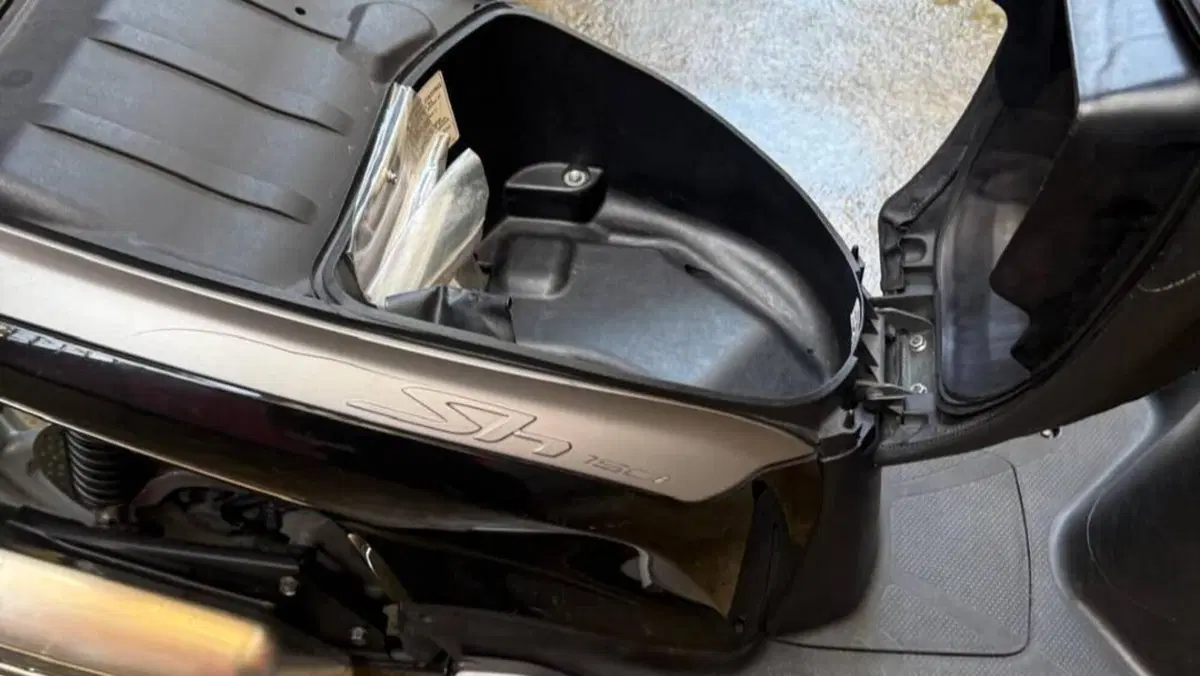 Honda SH 150i (2009 - 12)  (5)
