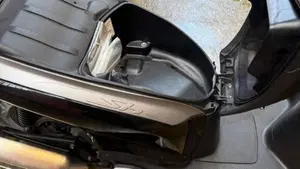 Honda SH 150i (2009 - 12)  (5)