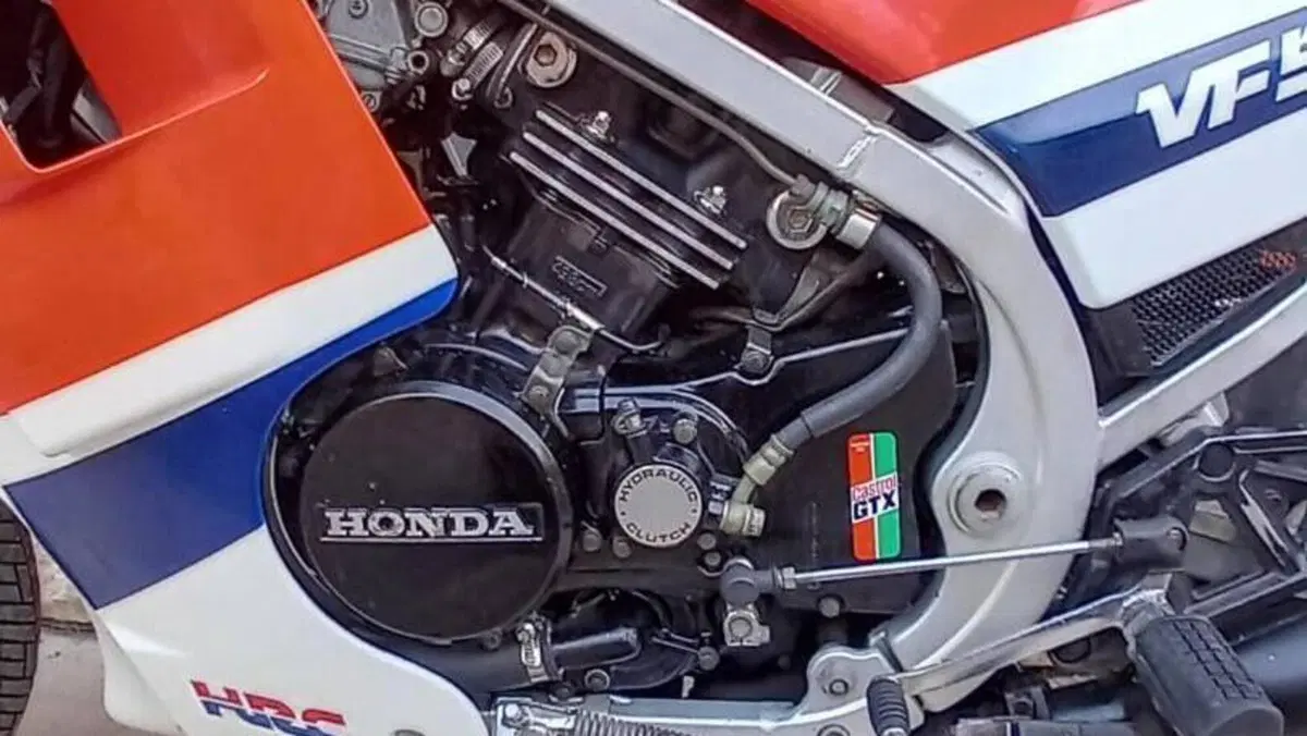 Honda   (4)