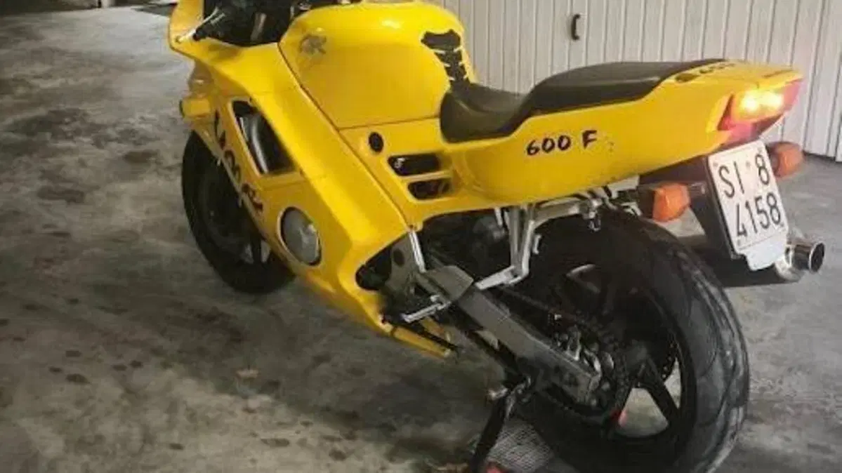 Honda   (4)
