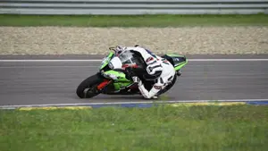 Kawasaki Ninja 1000 ZX-10R (2011 - 15)  (12)