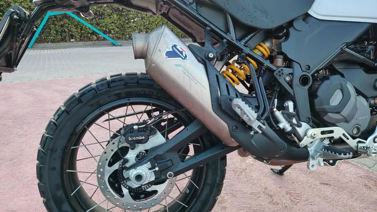 Ducati DesertX (2022 - 25)  (4)