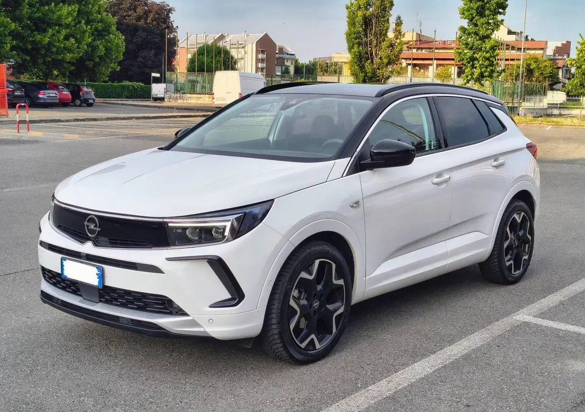 Opel Grandland 1.5 ecotec Ultimate s&s 130cv at8