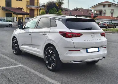 Opel Grandland 1.5 ecotec Ultimate s&s 130cv at8 (4)