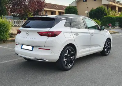 Opel Grandland 1.5 ecotec Ultimate s&s 130cv at8 (5)