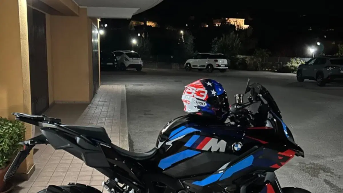 Bmw M 1000 XR (2024 - 27)  (7)