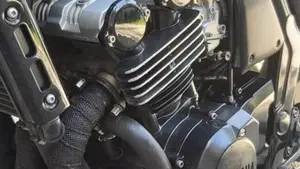 Yamaha FZS 600 Fazer (1998 - 01)  (5)
