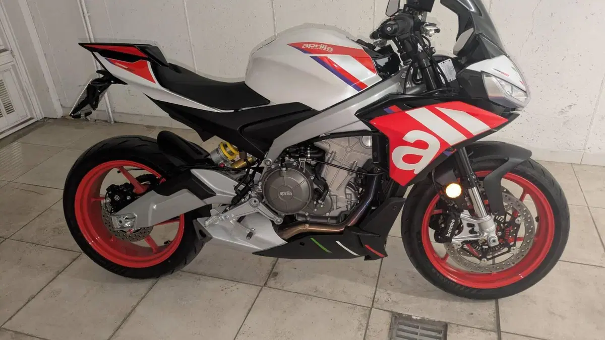 Aprilia Tuono 660 Factory (2022 - 24) 