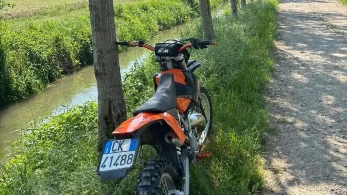 KTM 125 EXC (2005)  (3)