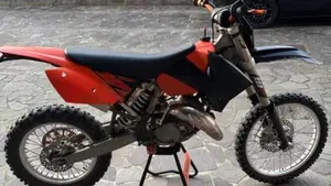 KTM 125 EXC (2005)  (5)