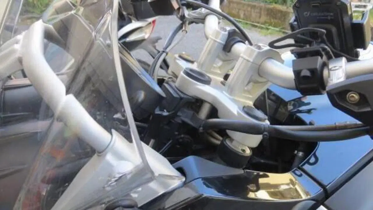 Bmw R 1200 GS (2010 - 12)  (18)