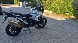 KTM 1290 Super Adventure S (2022 - 25)  (3)