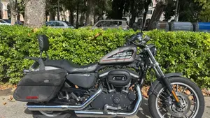 Harley-Davidson 883 R (2006 - 07) - XL 883R  (3)
