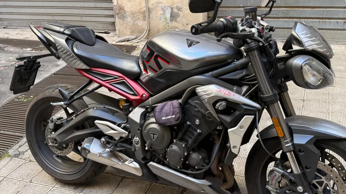 Triumph Street Triple RS (2020 - 22) 