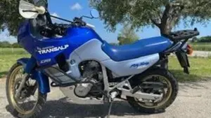Honda   (2)
