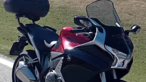 Honda VFR 1200 F ABS (2009 - 16)  (16)