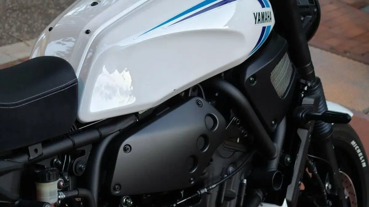 Yamaha XSR 700 (2022 - 26)  (3)