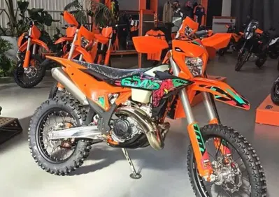 KTM 300 EXC 6Days (2027) - Annuncio 10091472