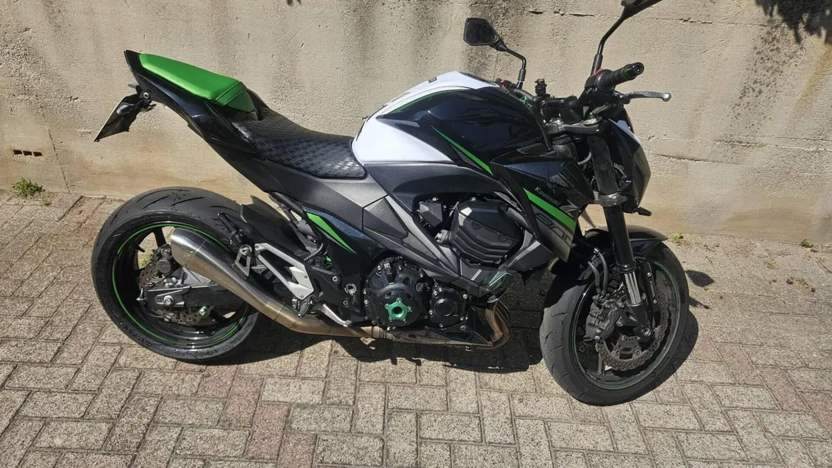 Kawasaki Z 800 ABS (2012 - 16)  (2)