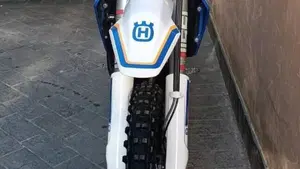 Husqvarna FE 350 (2024)  (3)