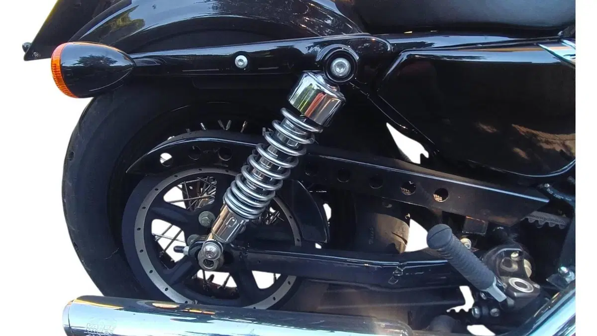 Harley-Davidson 1200 Forty-Eight (2010 - 15)  (4)
